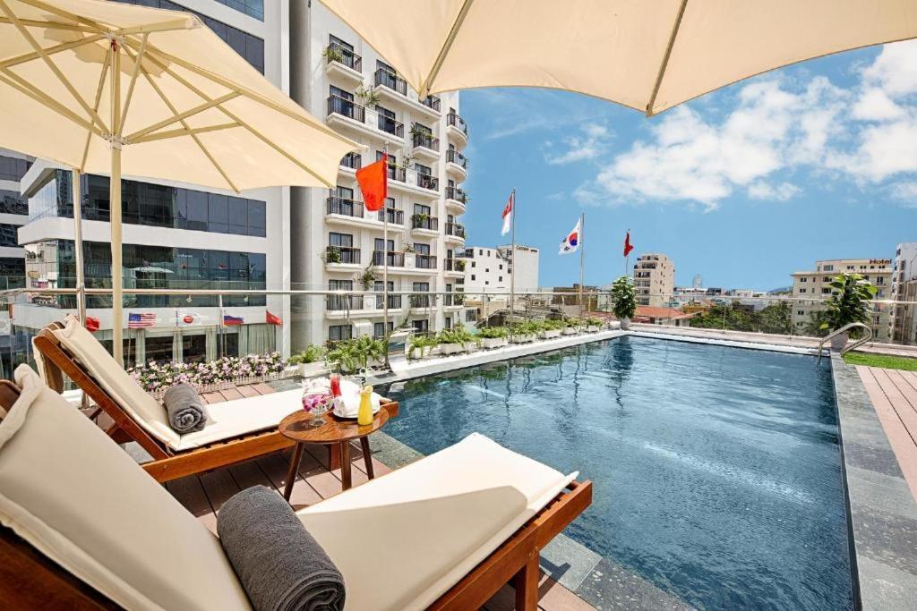 Grand Sea View Hotel & Spa Da Nang Buitenkant foto